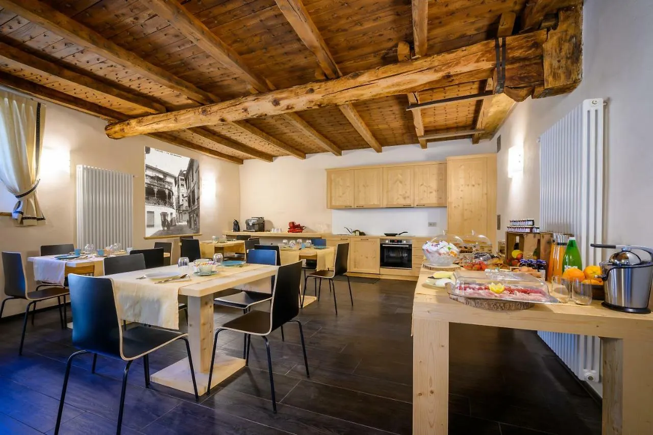 ** Bed & Breakfast B&B Antica Residenza Centro Storico Tirano Italy