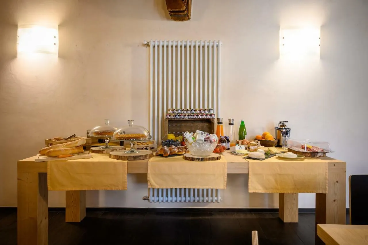 B&B Antica Residenza Centro Storico Tirano Italy