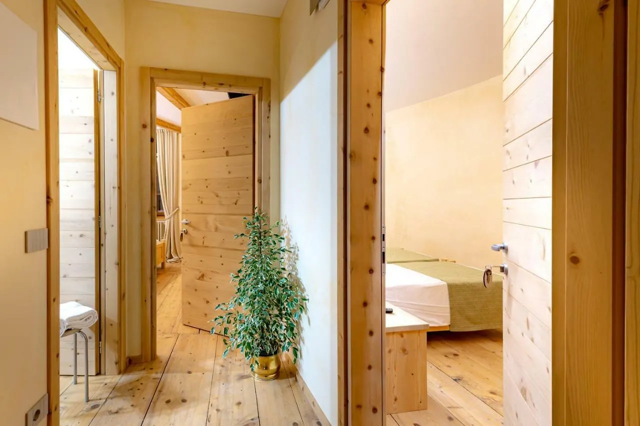 B&B Antica Residenza Centro Storico Tirano Bed & Breakfast